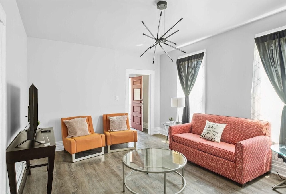 House (3 Bedrooms)