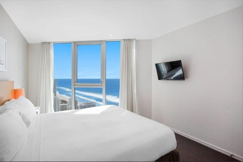 Superior Apartment, Beach View photo 2
