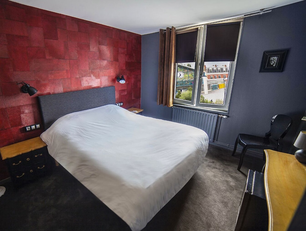 Standard Double Room photo 2