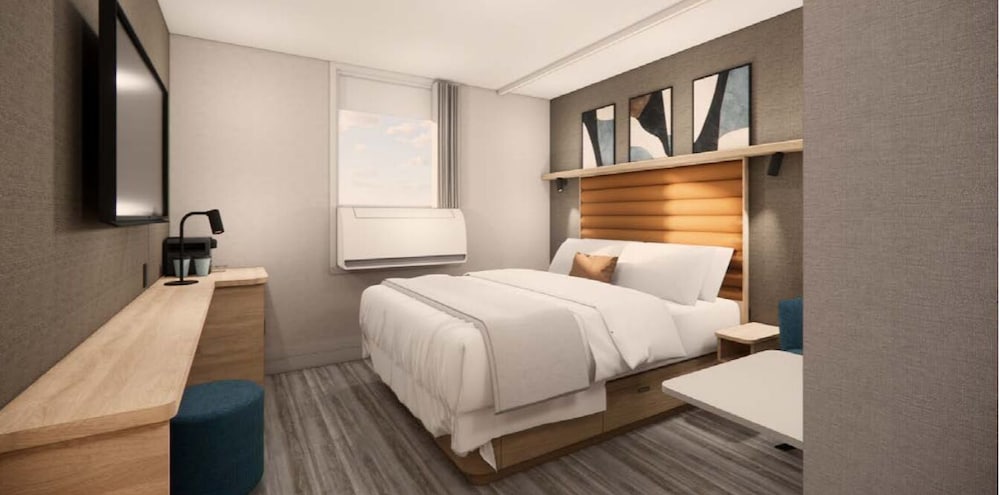 Standard Room, 1 Queen Bed, Non Smoking - Photo 1