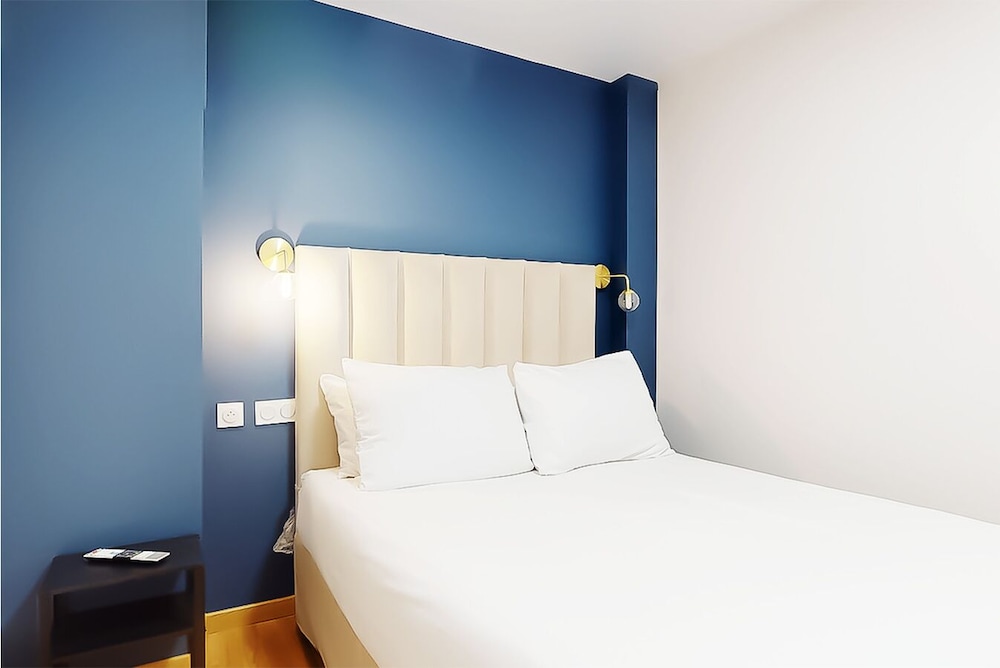 Hotel de Menilmontant - Photo 21