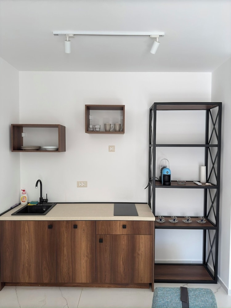 Comfort Apartment photo 2
