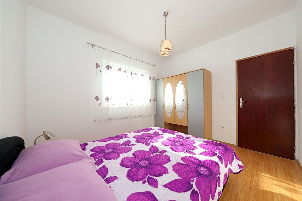 Apartment (Mili - 200m from the beach - A2(5+1) ) photo 2