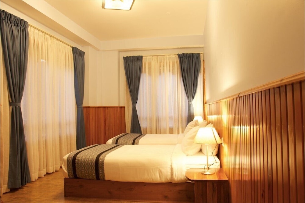 Deluxe Double or Twin Room photo 1