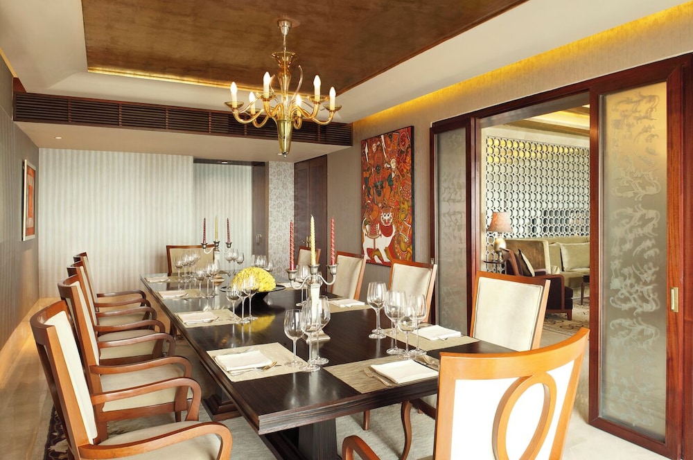 Presidential Suite photo 2