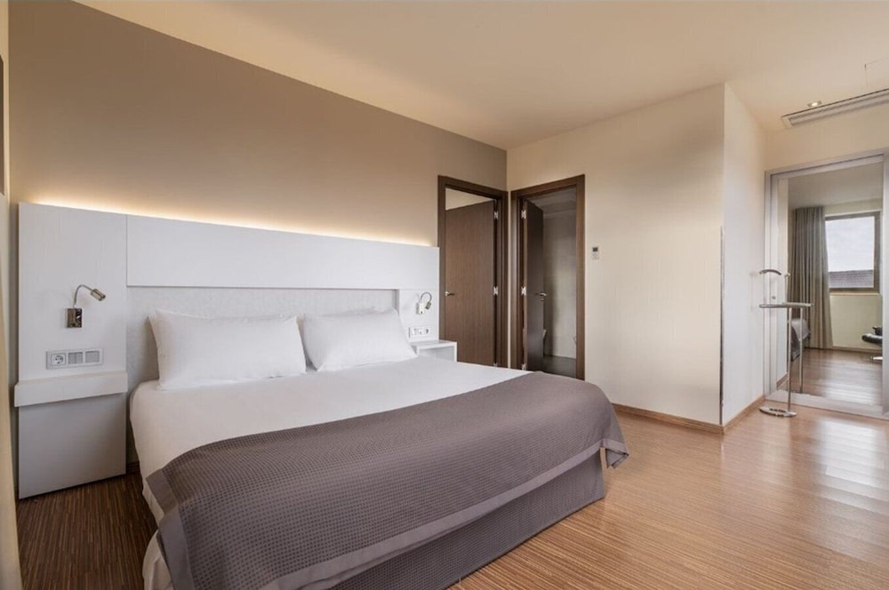 Premium Double Room - Photo 5