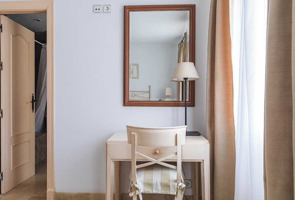 Apartment, 2 Bedrooms (2 Adults) - Photo 5