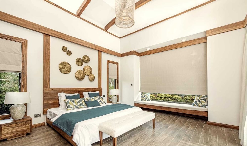 Luxury Villa, 4 Bedrooms, Private Pool, Garden View