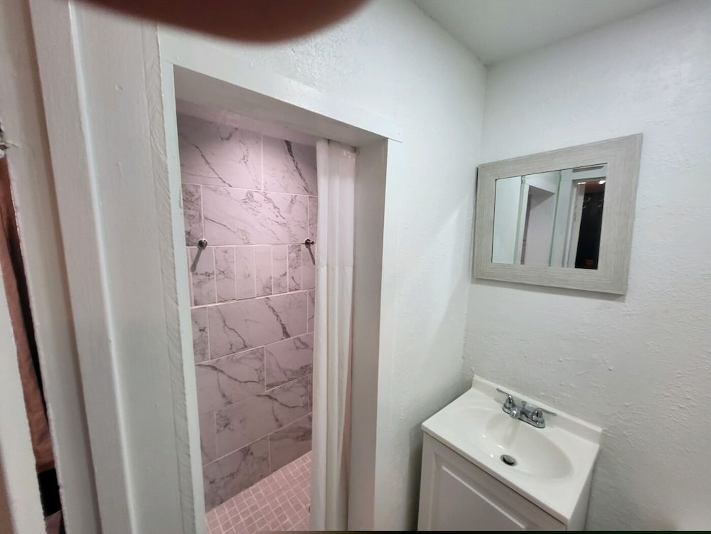 Rose's Motel, Foto 13