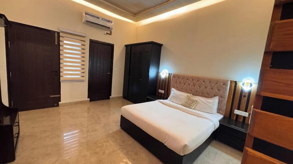 Business Double Room photo 3