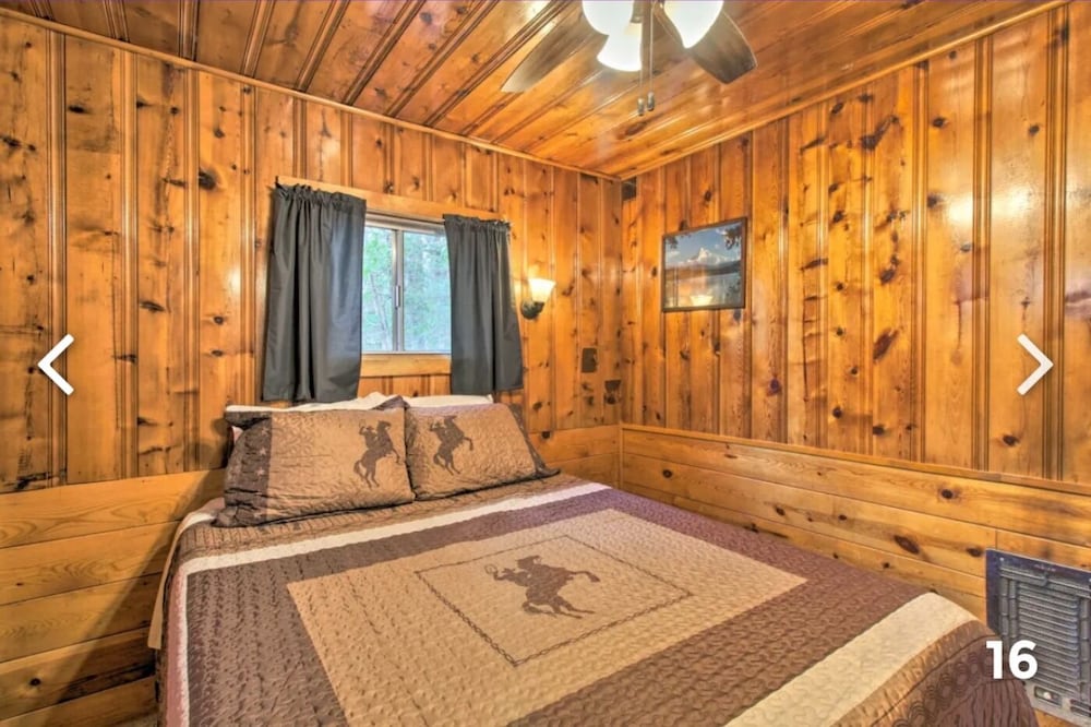 Family Cabin photo 2