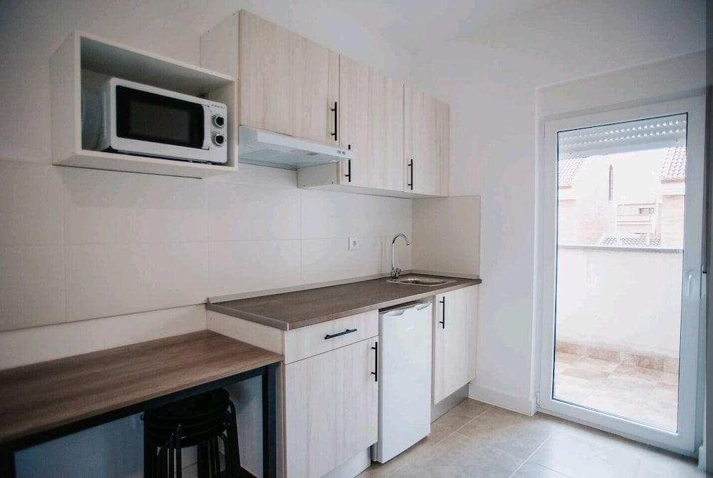 Superior Studio, Kitchenette photo 3