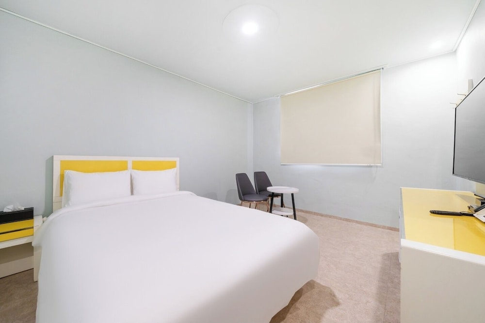 Standard Double Room - Photo 1