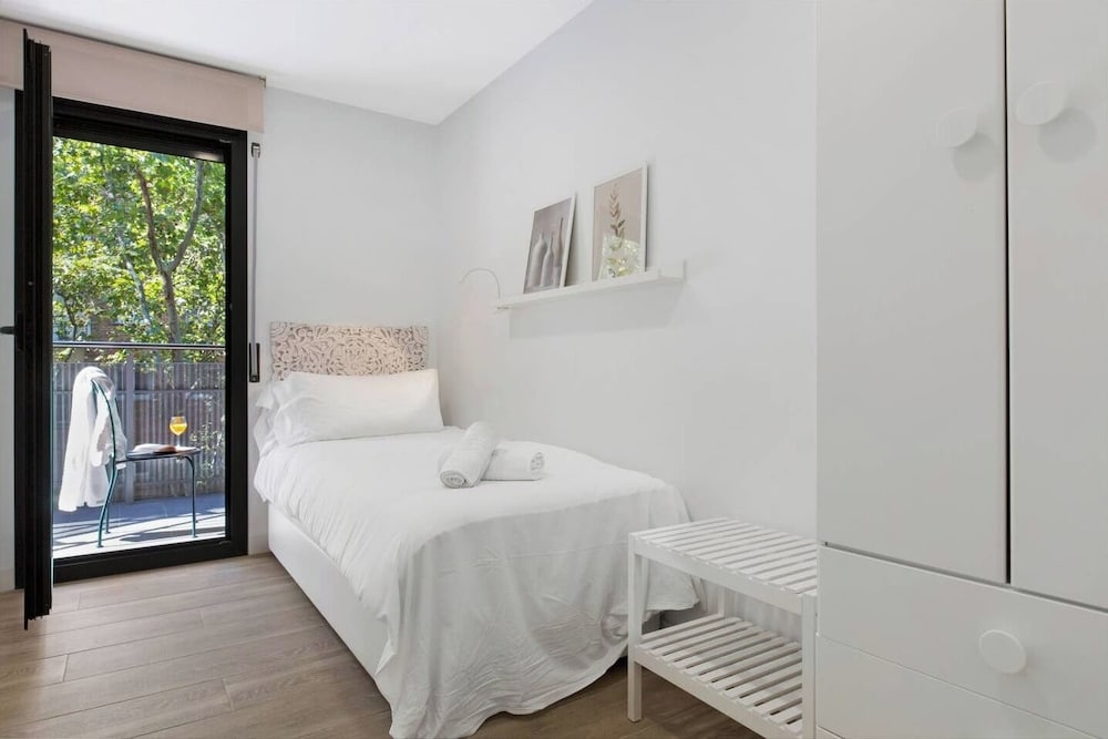 Apartment (2 Bedrooms) photo 2