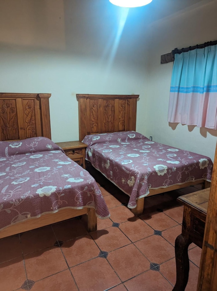Standard Room, 2 Double Beds photo 2