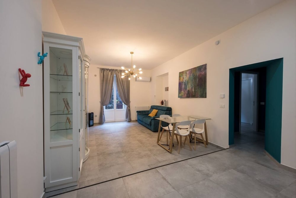 Superior Apartment, Balcony, Courtyard View