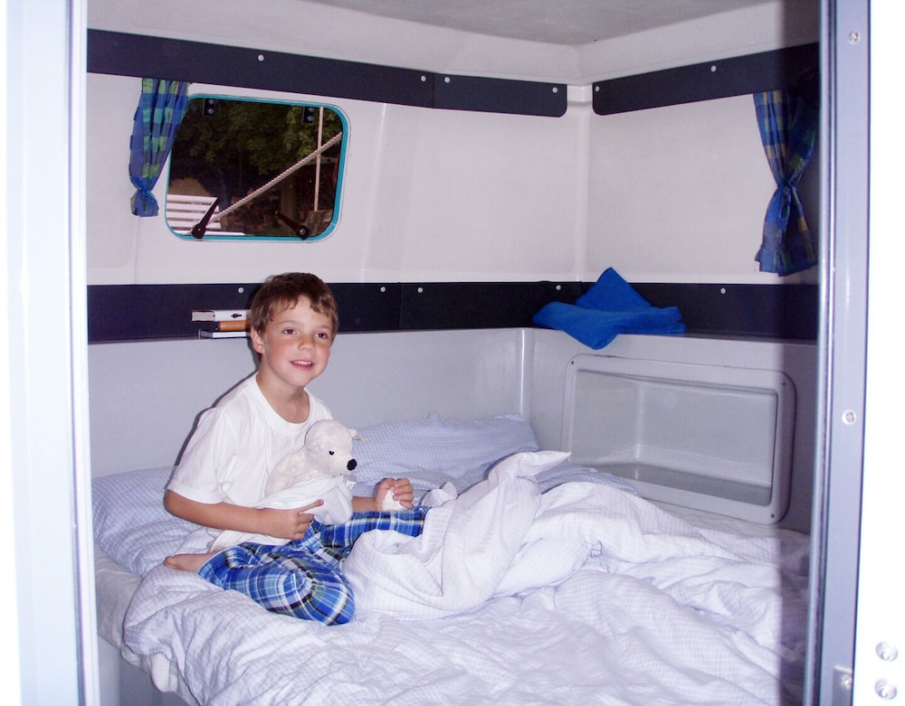 Mobile Home photo 3