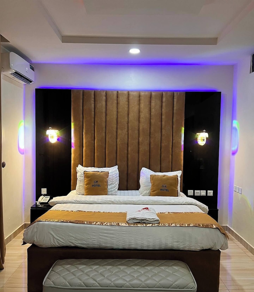 Deluxe Room, Balcony, City View photo 2