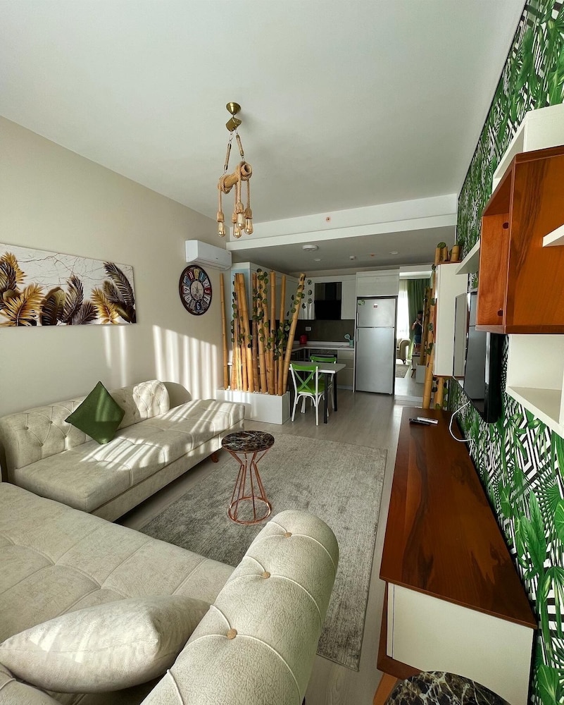 Luxury Penthouse, 1 Bedroom, Non Smoking, City View photo 2