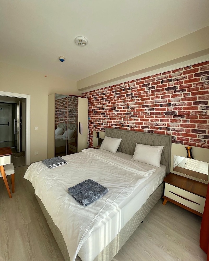 Luxury Penthouse, 1 Bedroom, Non Smoking, City View photo 1