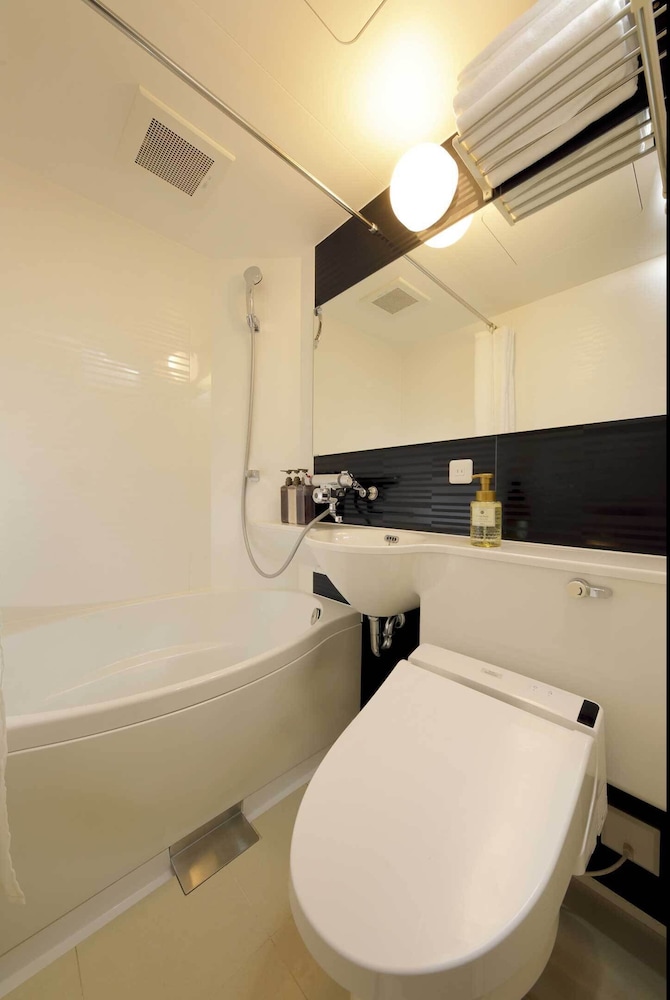 Triple Room A - Non Smoking - Photo 9