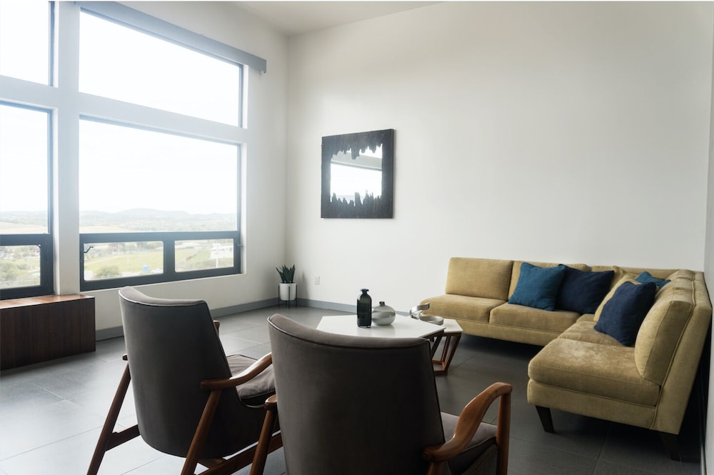 Premium Suite, 3 Bedrooms, Vineyard View photo 3