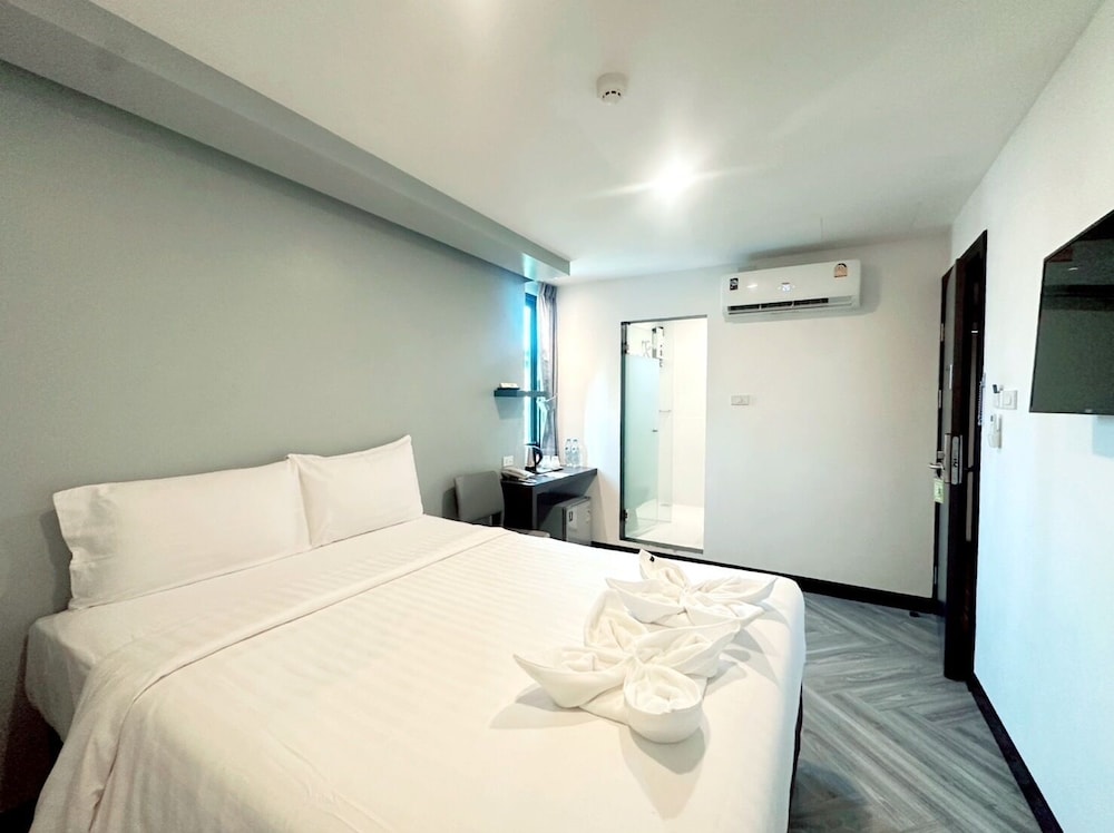 Superior Double Room (Building B) photo 1