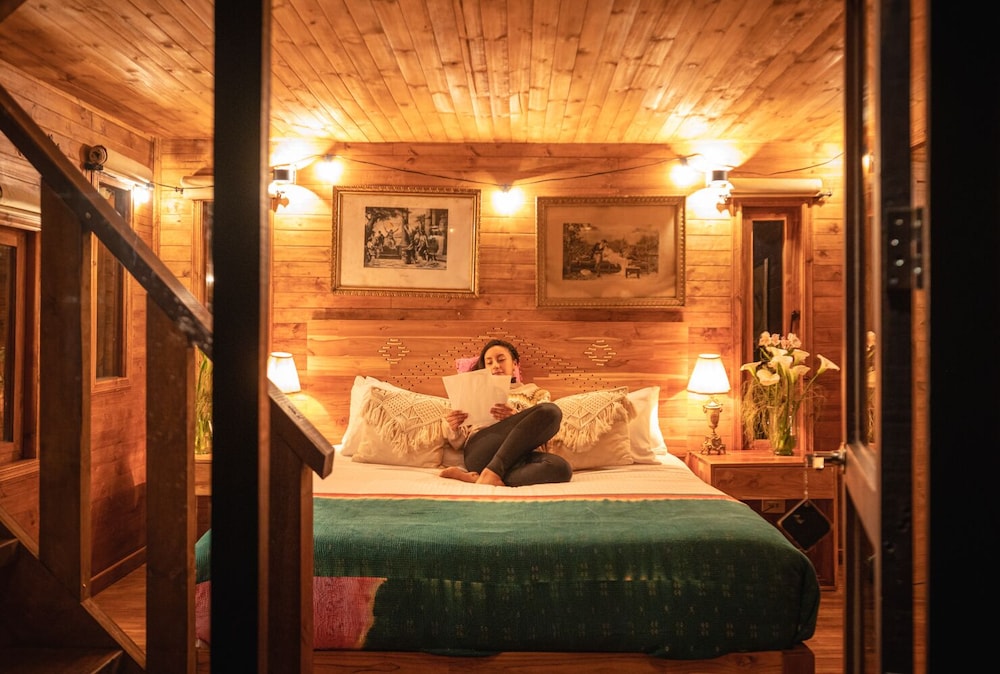 Tree House, Multiple Beds, Mountain View photo 3