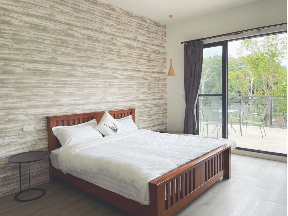 Superior Double Room, 1 Queen Bed photo 2