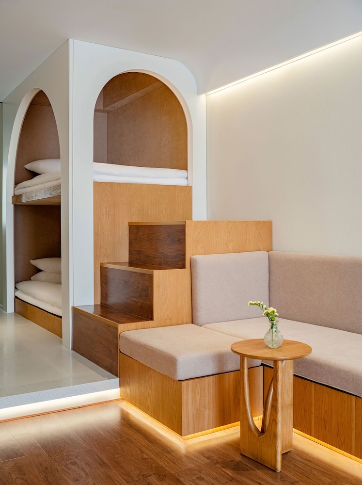 Quadruple Room, Balcony, Garden View
