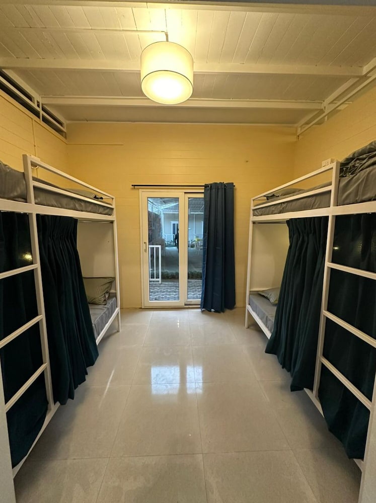 Basic Room photo 2