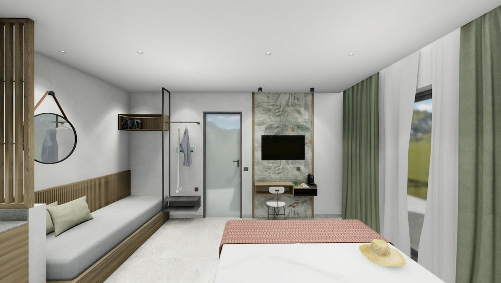 Superior Room, Mountain View With Shared Pool photo 1