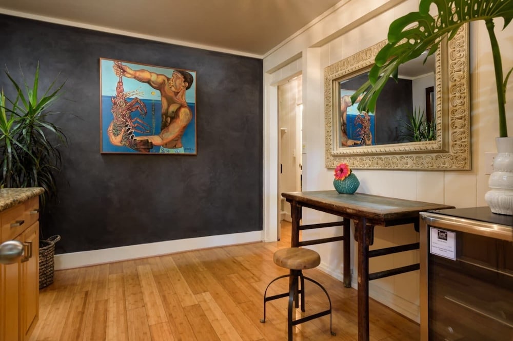 1 King Garden Suite photo 3