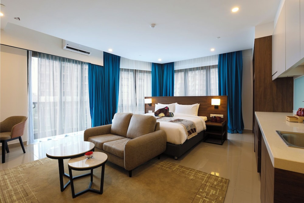 Executive Room
