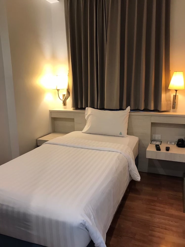 Single Room photo 2