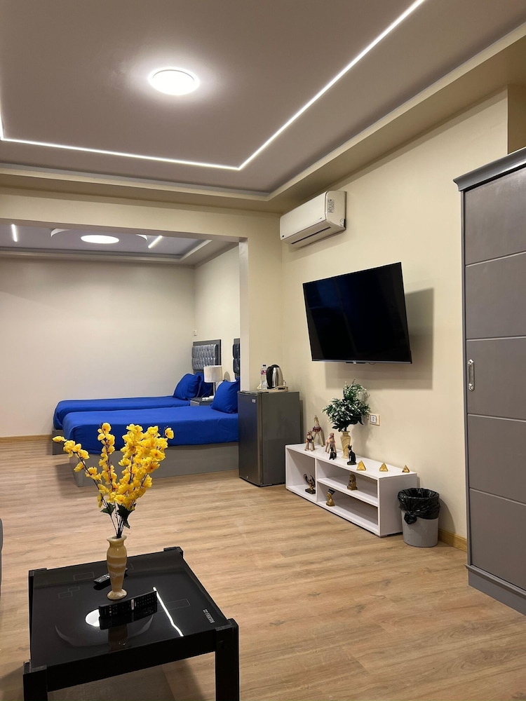 Junior Double Or Twin Room, 2 Twin Beds, Balcony photo 1