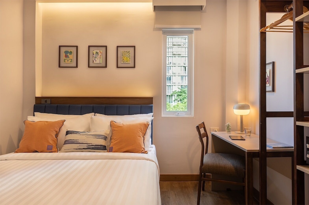 Classic Room, 1 Queen Bed, Non Smoking, City View photo 1