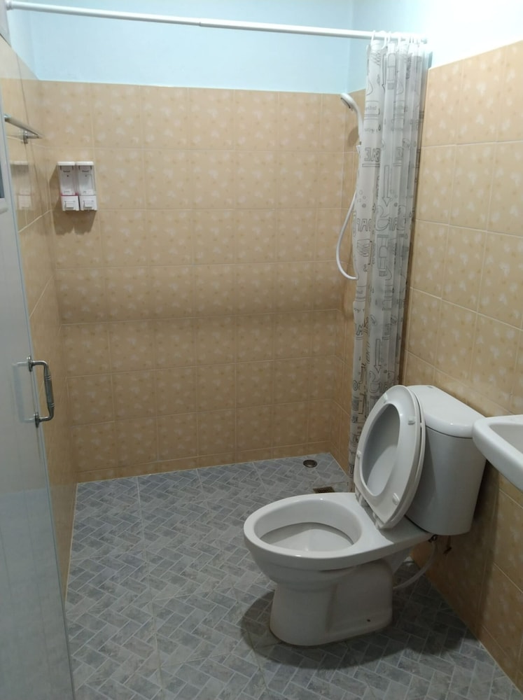 Standard Double Room - Photo 2