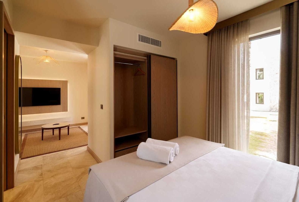 Superior Suite, 1 Bedroom, Sea View