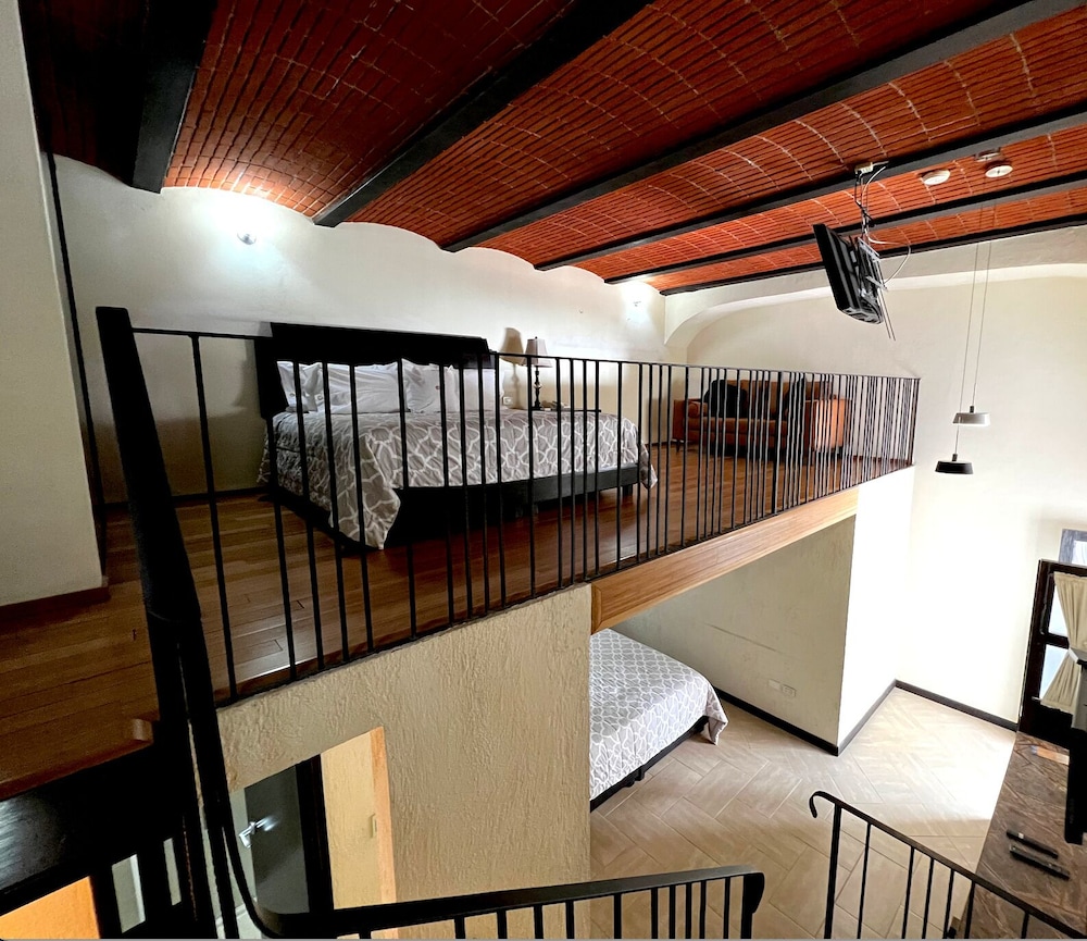Family Room photo 1