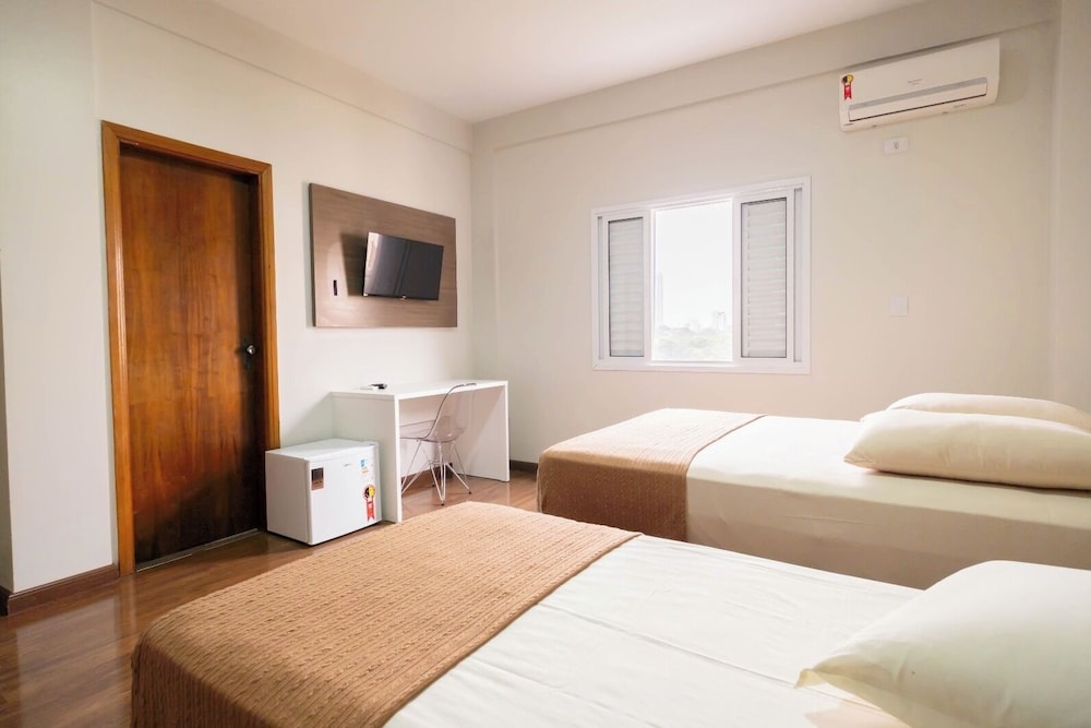 Twin Room, 2 Twin Beds