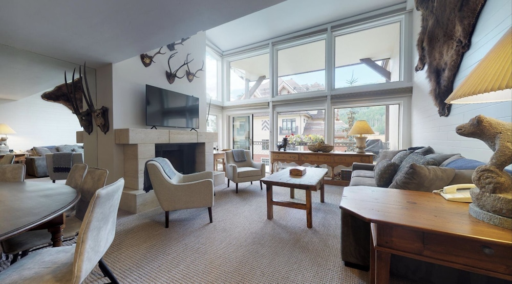 Condo (Lionshead Village 3 Bedroom Boutique )