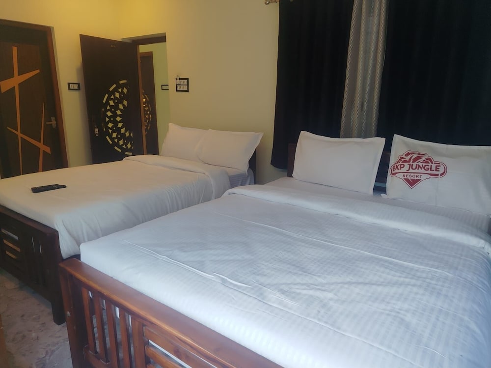 Deluxe Room, Balcony, Hill View