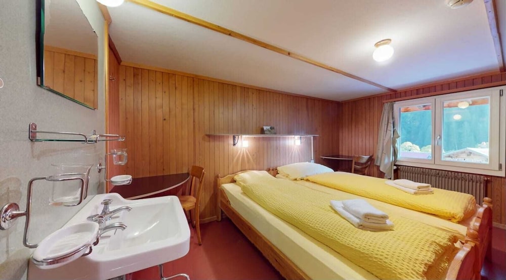 Double or Twin Room, Non Smoking, Mountain View