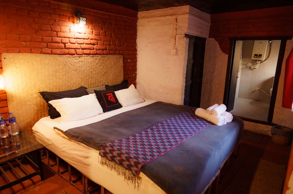 Deluxe Double or Twin Room photo 3