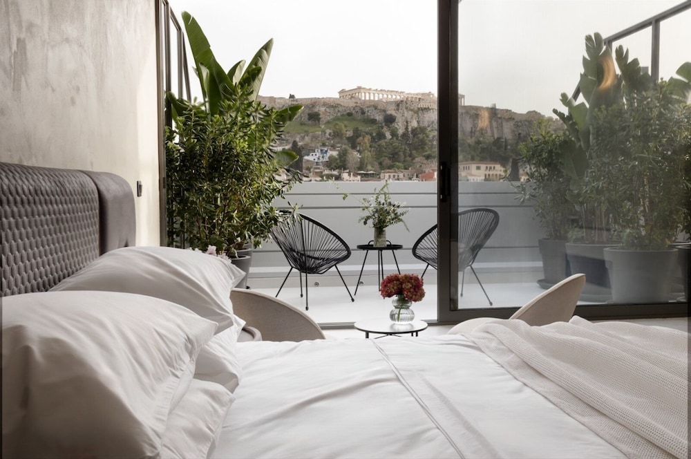 Exclusive Suite, Balcony, City View