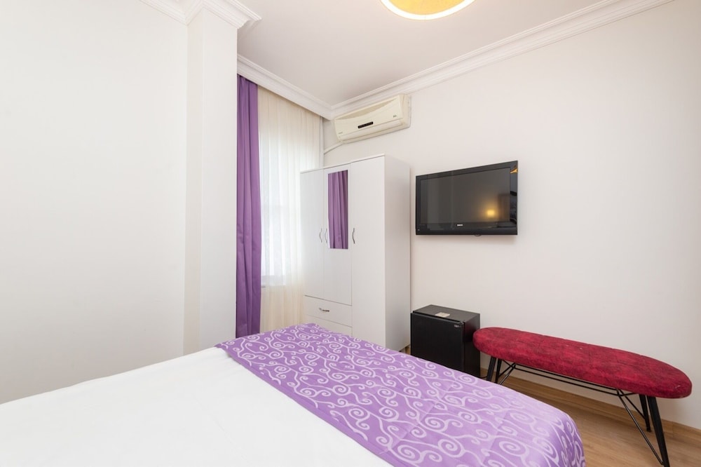 Standard Room photo 2