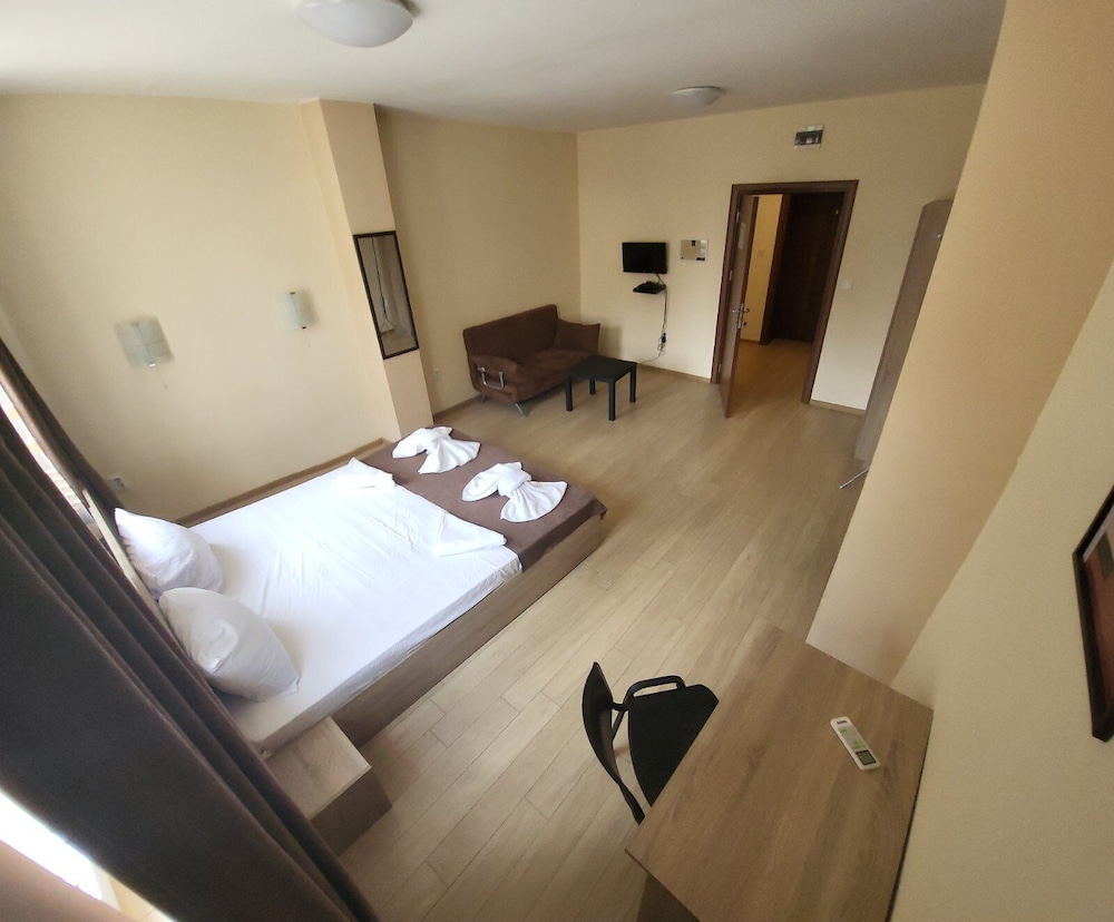 Apartment (3 people) photo 2