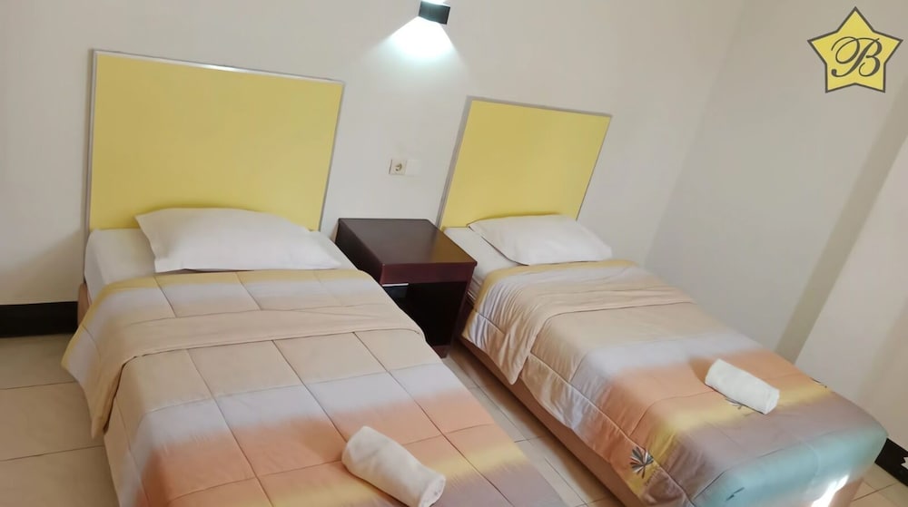 Executive Twin Room - Photo 3