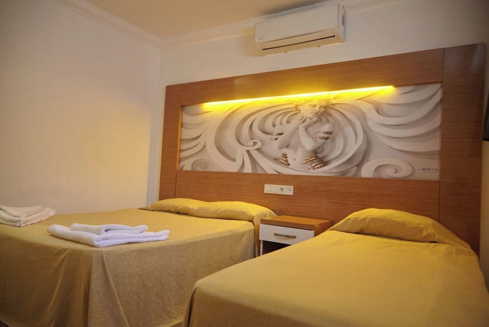 Economy Room photo 1